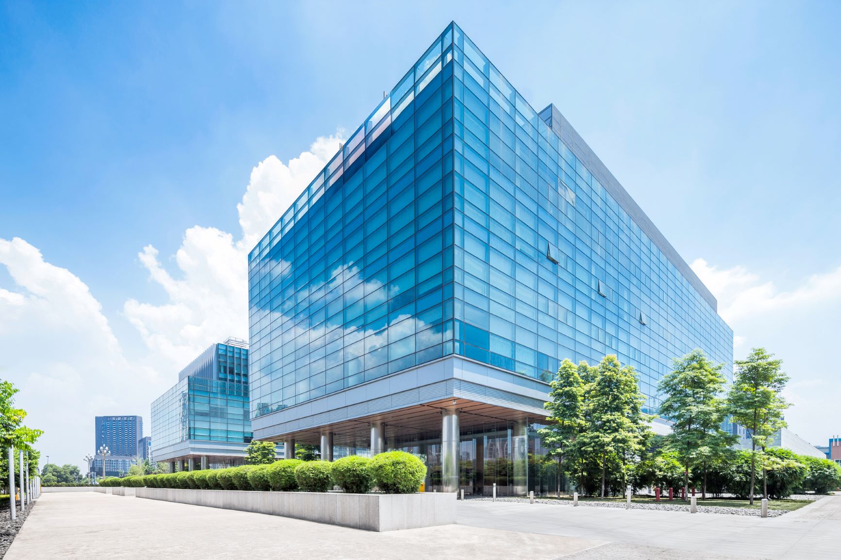 Commercial building financed for business growth